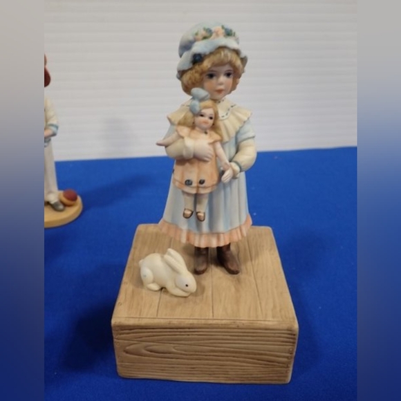 Jan Hagara Ceramic Allison H3008 - Picture 1 of 4